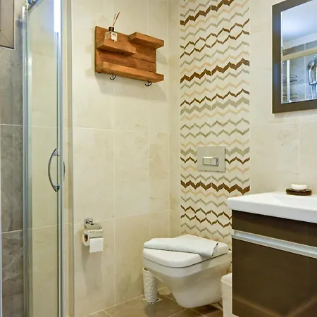 Lorenzo- 4 Bedroom In Hisaronu Вилла