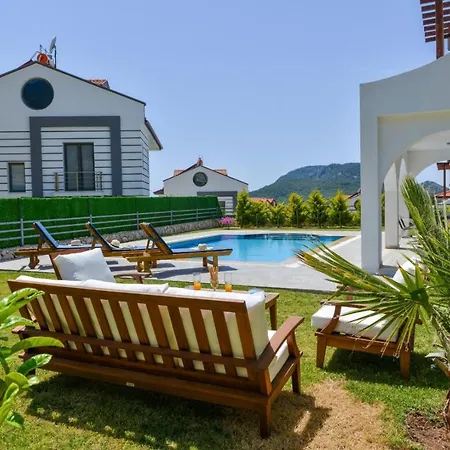 Lorenzo- 4 Bedroom Holiday Villa In Hisaronu Villa *